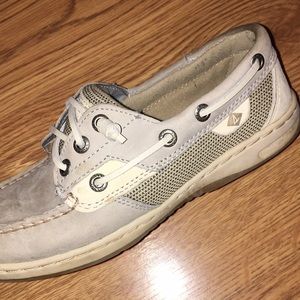grey sperrys